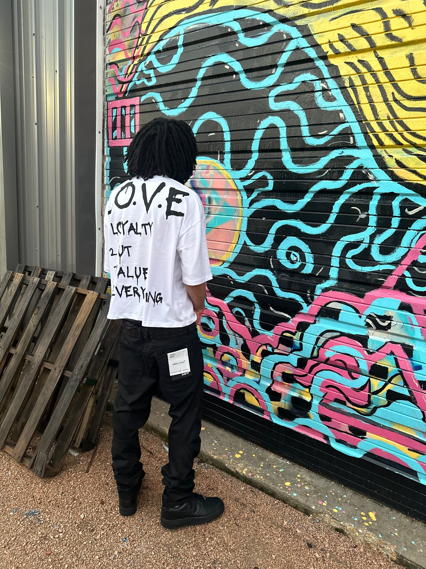 VOIDSTXR “L.O.V.E” SHIRT (WHITE)